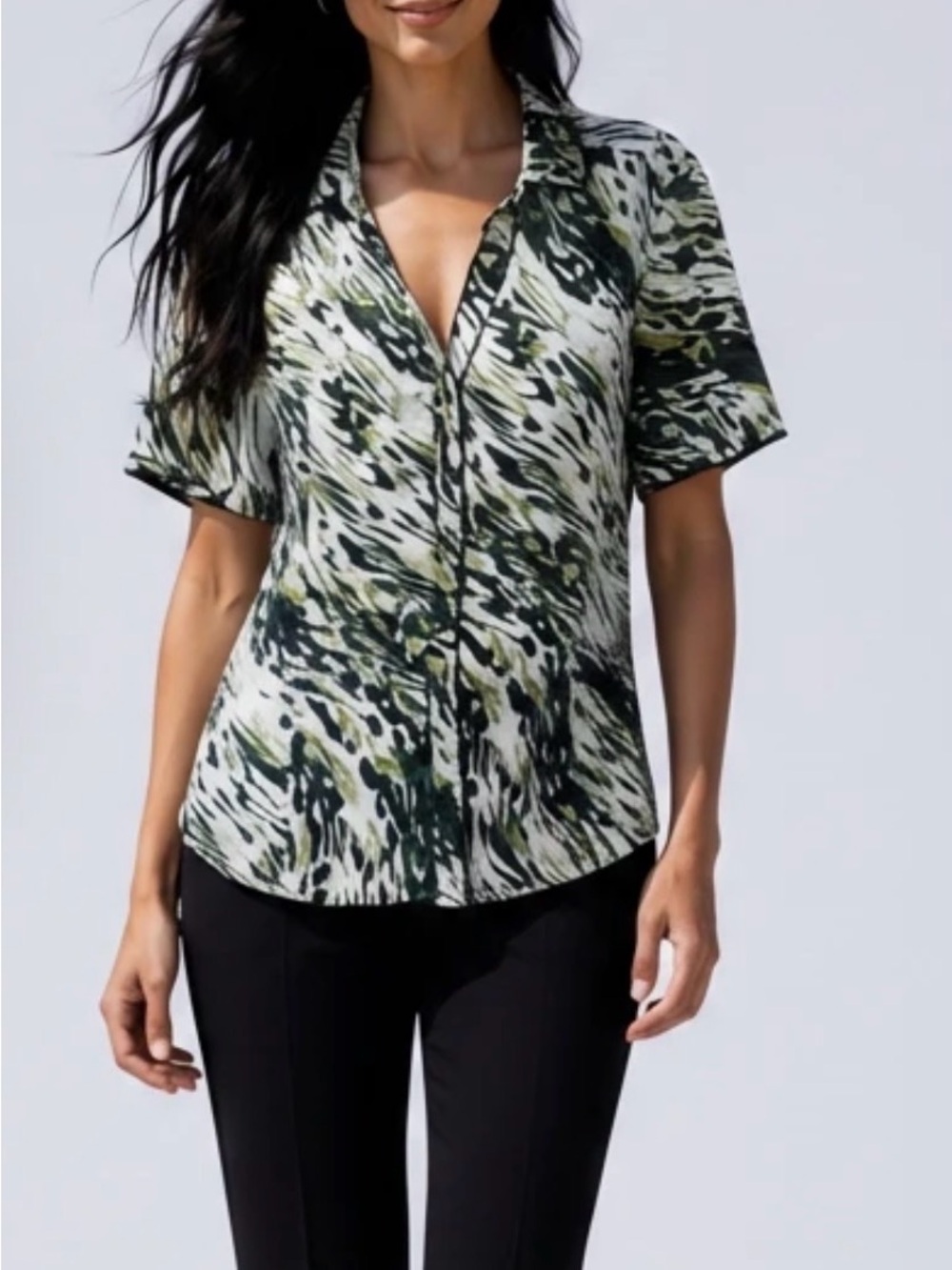 Laura Scott Printed Short-Sleeve V-Neck Top Green,  White, Brown Size M